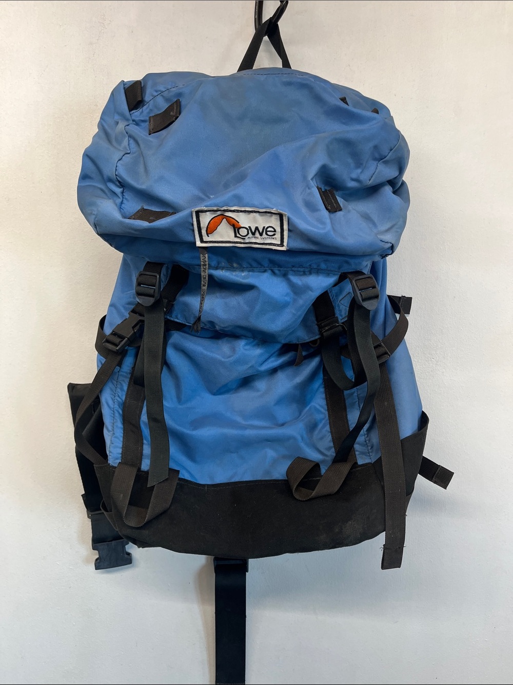 Lowe Alpine Vintage Nanda Devi Expedition Pack 75L Blue